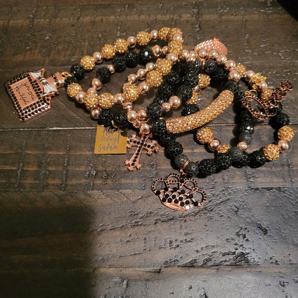 Handmade bracelet 5pc - Picture 1 of 4